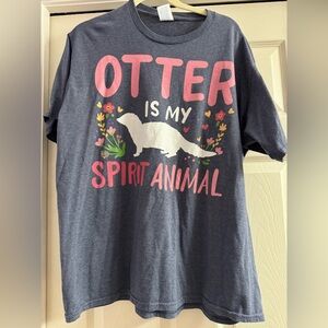OTTER is my SPIRIT Animal T-Shirt sz XL EUC Men’s or women’s